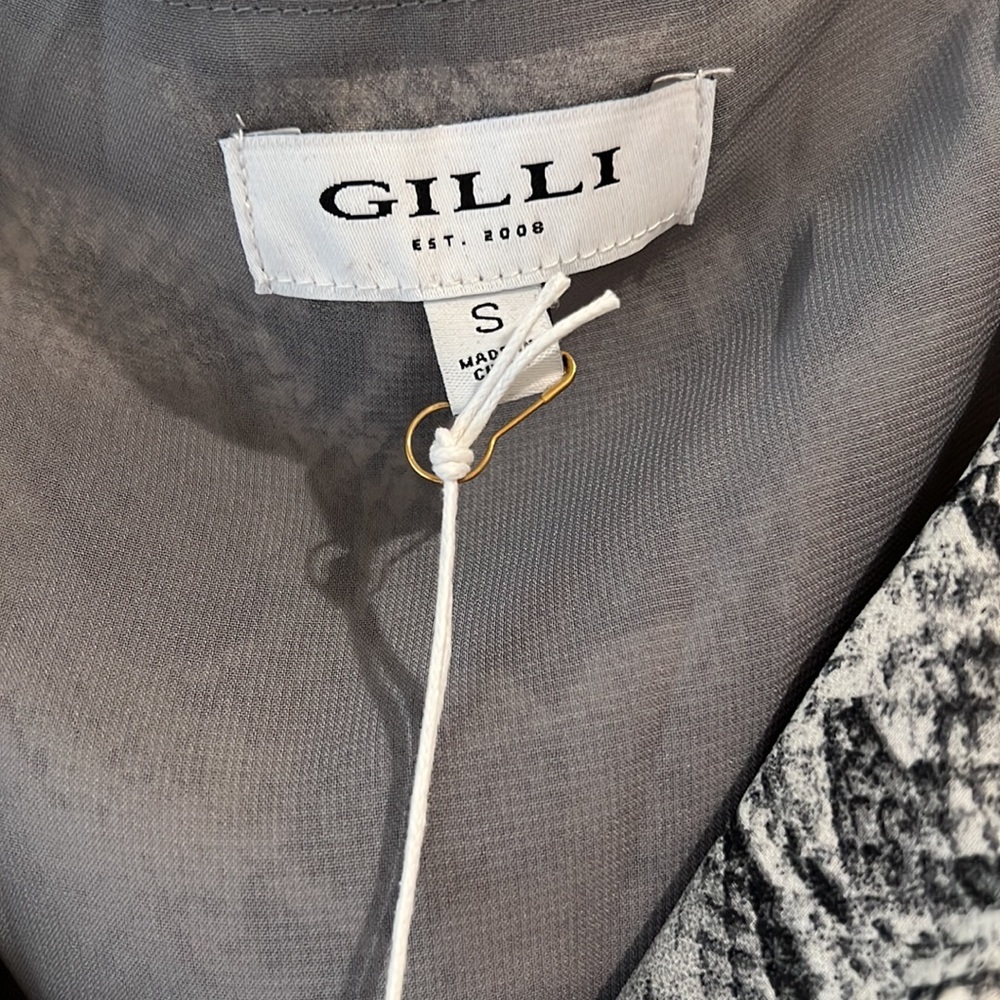 Python top from Gilli NWT 🌟 - Picture 2 of 5